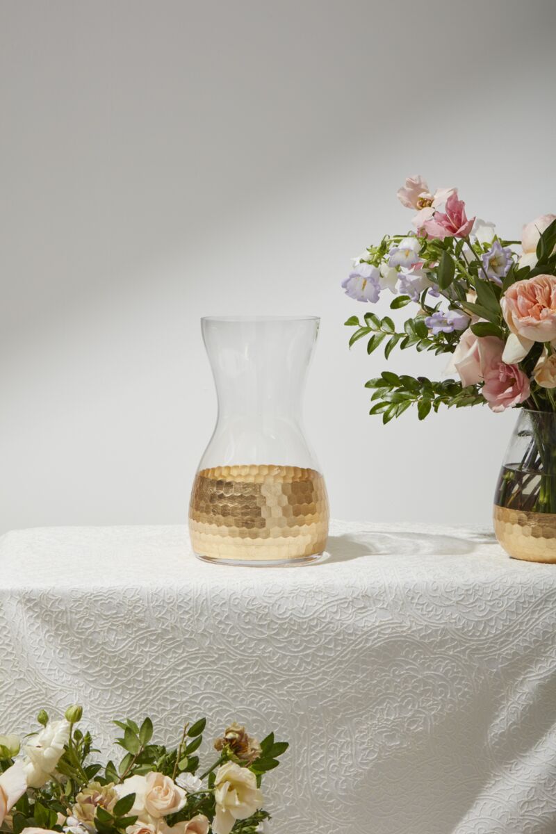 ELSA HOURGLASS VASE